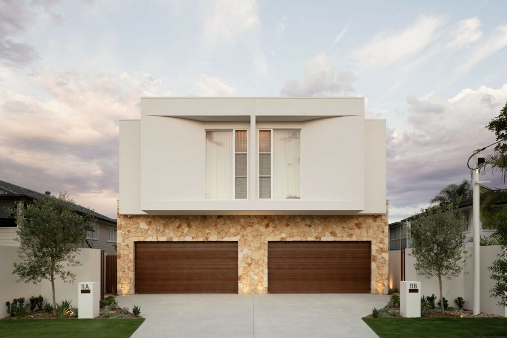 Slimline Profile in DecoWood® Ironbark
